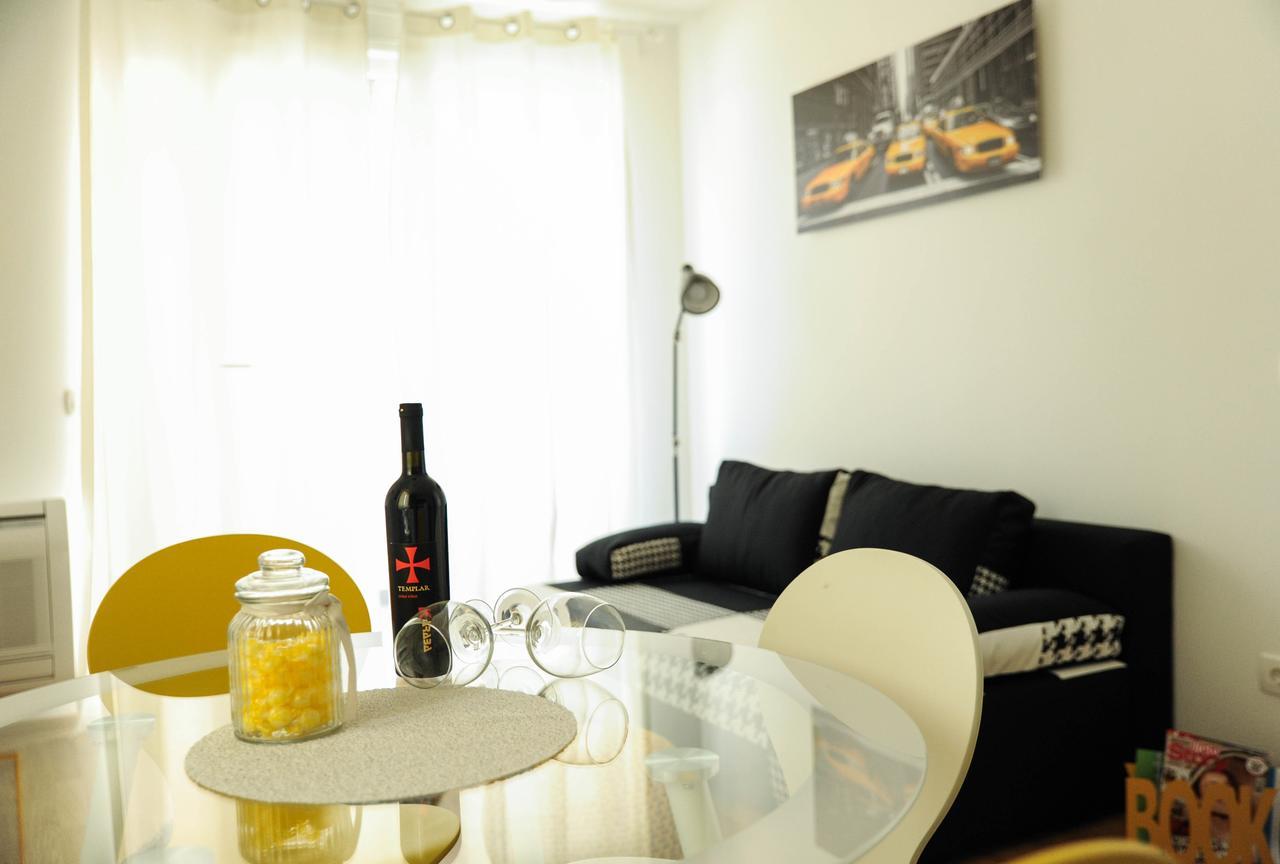 Golden Gate Apartment ซาดาร์ ภายนอก รูปภาพ